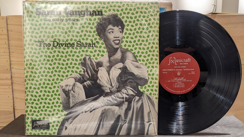 Sarah Vaughan – The Early Years - "The Divine Sarah"