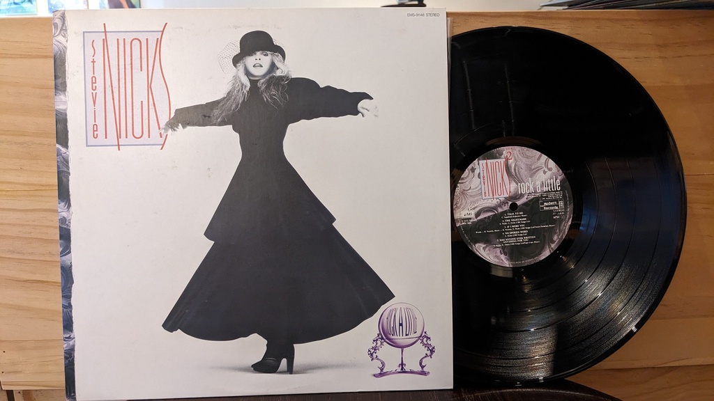 Stevie Nicks – Rock A Little