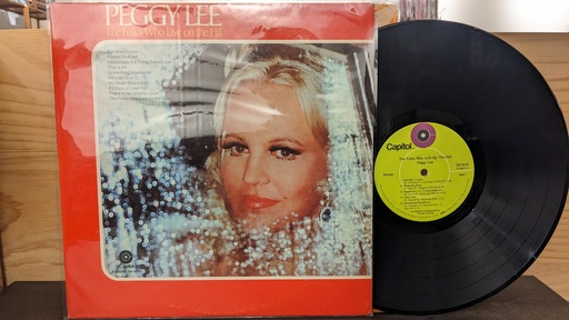 Peggy Lee – The Folks Who Live On The Hill